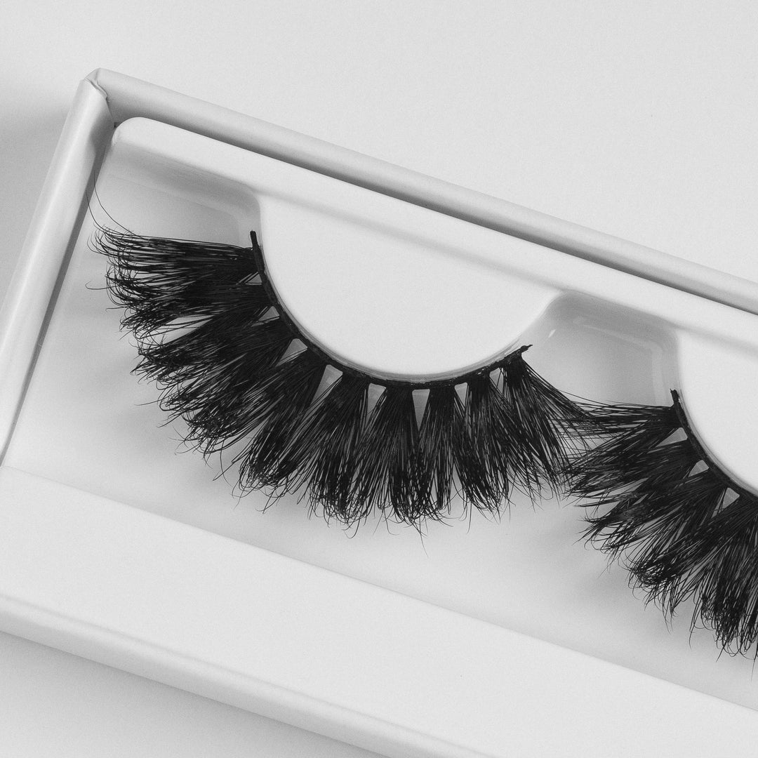 Bold Lash Styles