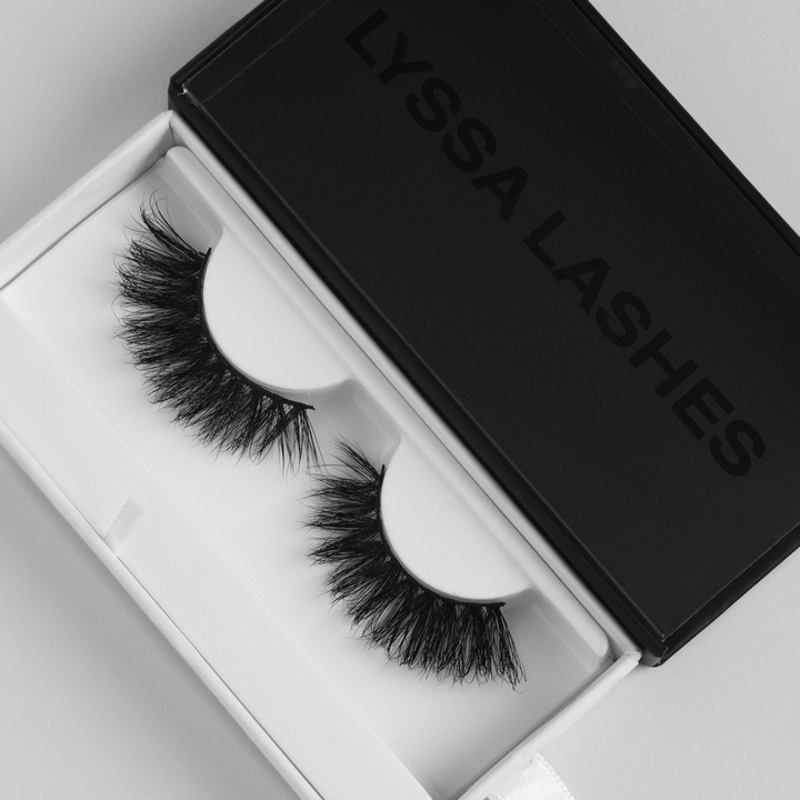 Maria | 3D Mink Strip Lashes